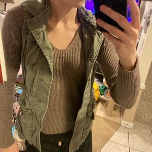 Super cute green vest